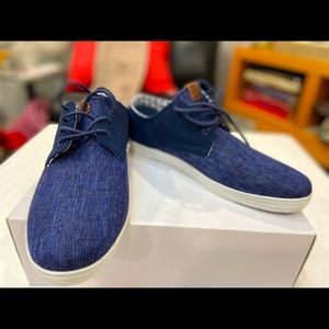 Ben Shenrman blue canvas for men sz 11.5